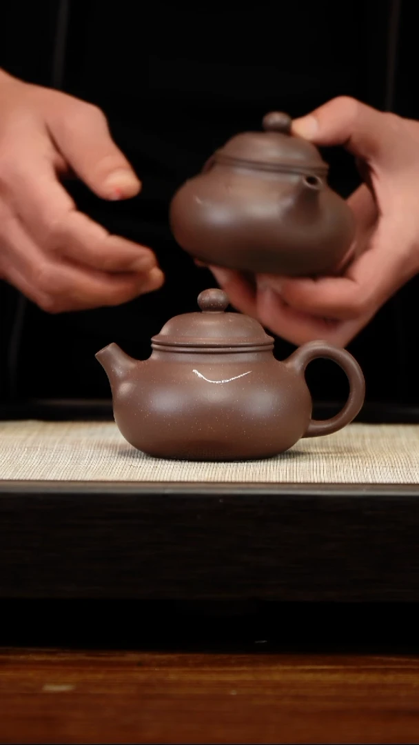 茶壶紫砂微瑕天青容天