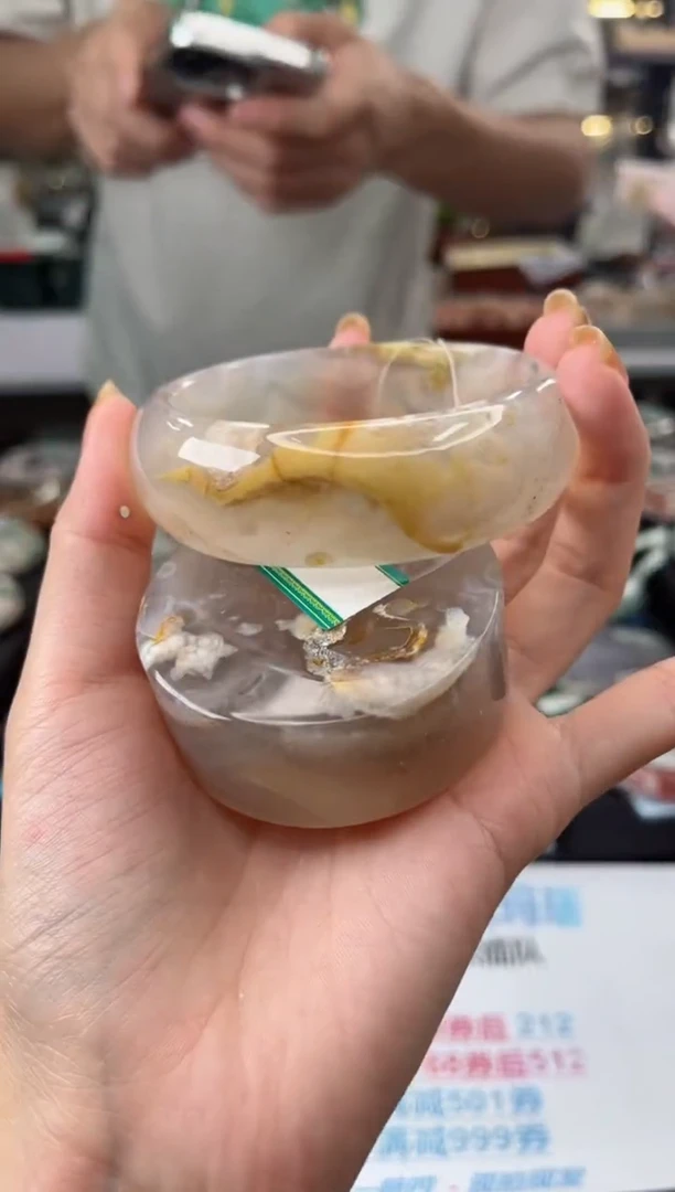 【闪购商品】石英质玉手镯未镶嵌60圈口（不退不换）1545676