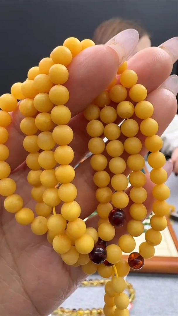 【闪购商品】琥珀颈饰未镶嵌557秒拍号