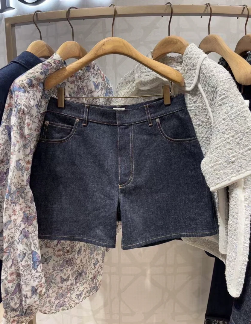 夏日必入短裤（120斤）白色（无包邮）