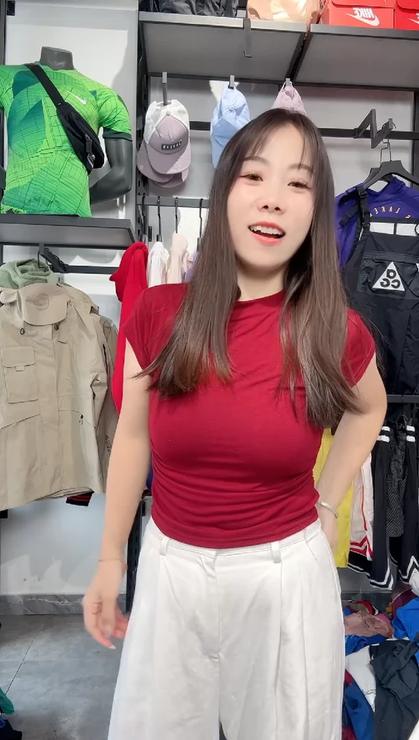 1496编码 瑕疵款直播间过款为准 尺码