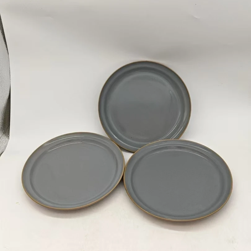 5975 三个盘（口径20，高2.5，微瑕）陶瓷餐具B9