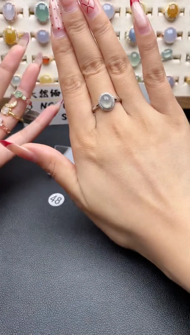 【闪购商品】翡翠戒指银S925镶嵌一物一证一礼盒