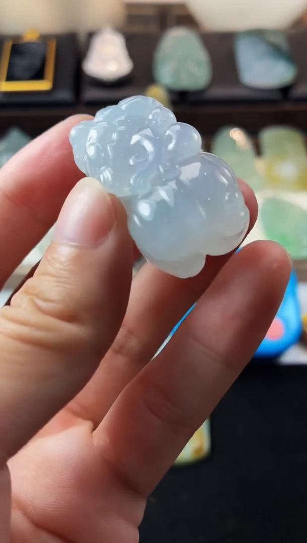 未镶嵌定制翡翠猫*毛货不退不换