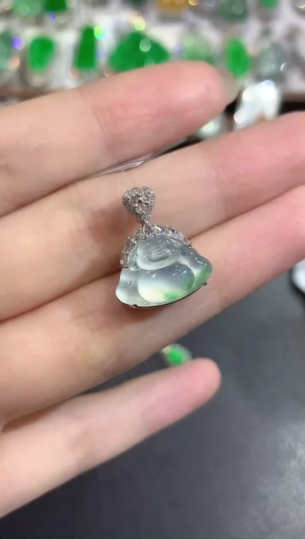 颈饰18K金镶嵌翡翠85-吊坠