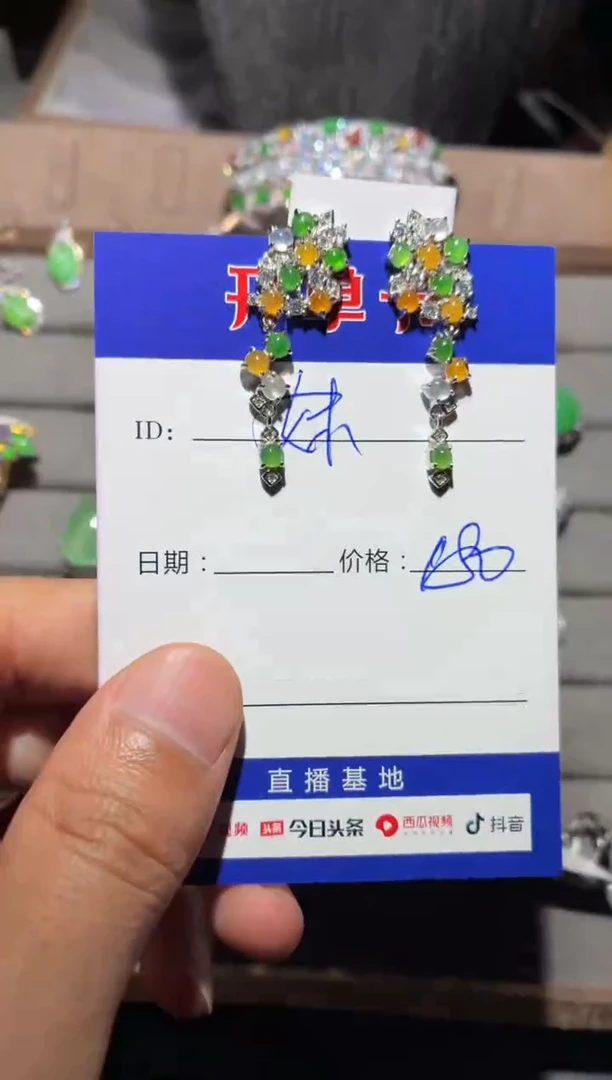 银S925镶嵌翡翠耳饰妹*好妹妹好