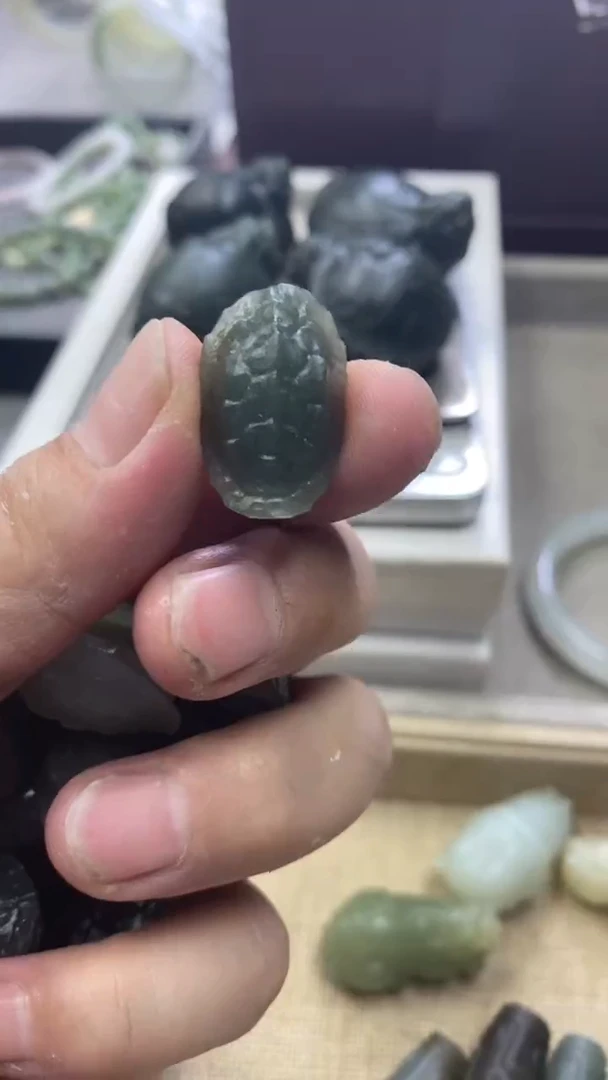 颈饰未镶嵌和田玉龟壳
