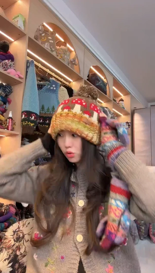 羊毛财咖翻边蘑菇帽