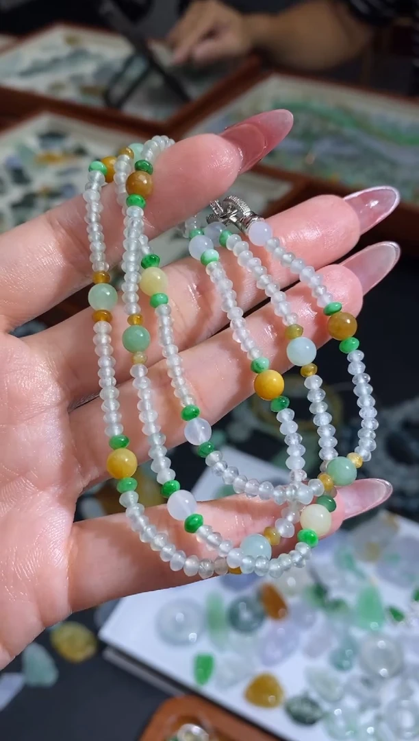 未镶嵌定制翡翠翡翠毛货~