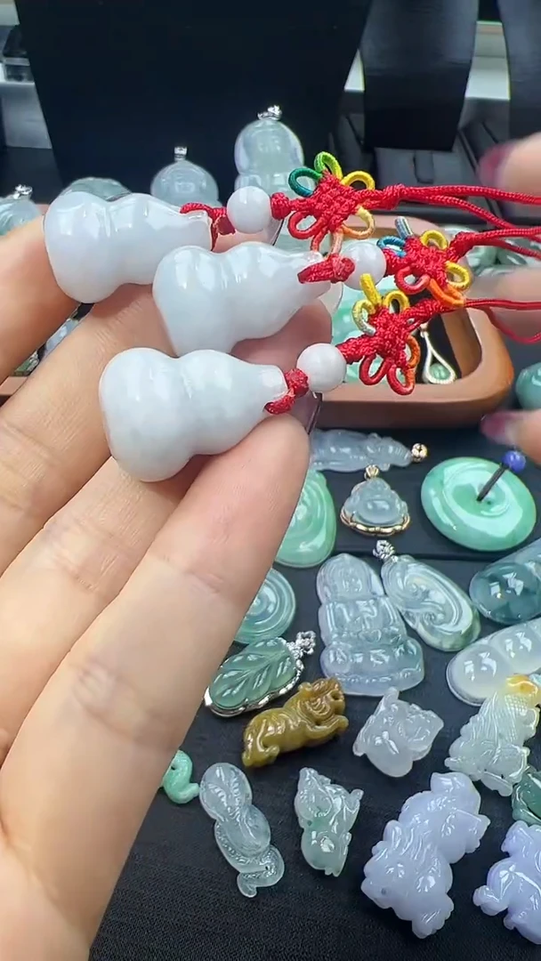【闪购商品】翡翠挂件未镶嵌葫芦挂件