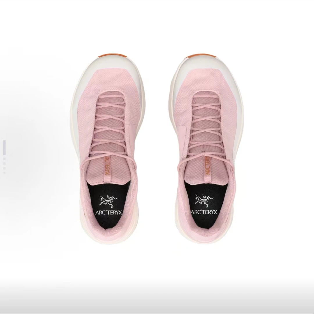 Arcteryx始祖鸟 Kopec GTX 百搭舒适 防滑 徒步鞋 女款 粉色