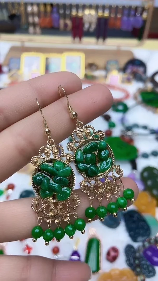 【闪购商品】翡翠耳饰未镶嵌A17SDGDFG