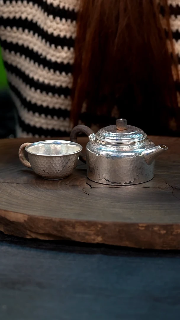 【闪购商品】手工锤纹银泡茶壶