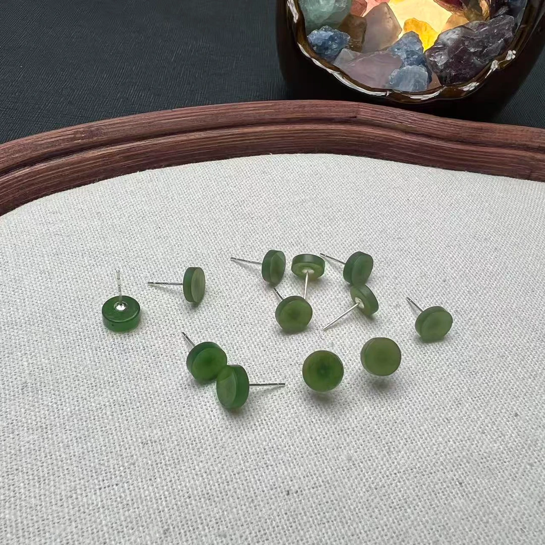 天然和田玉碧玉圆牌银镶耳钉碧玉无事牌耳饰【多样性发一】A22