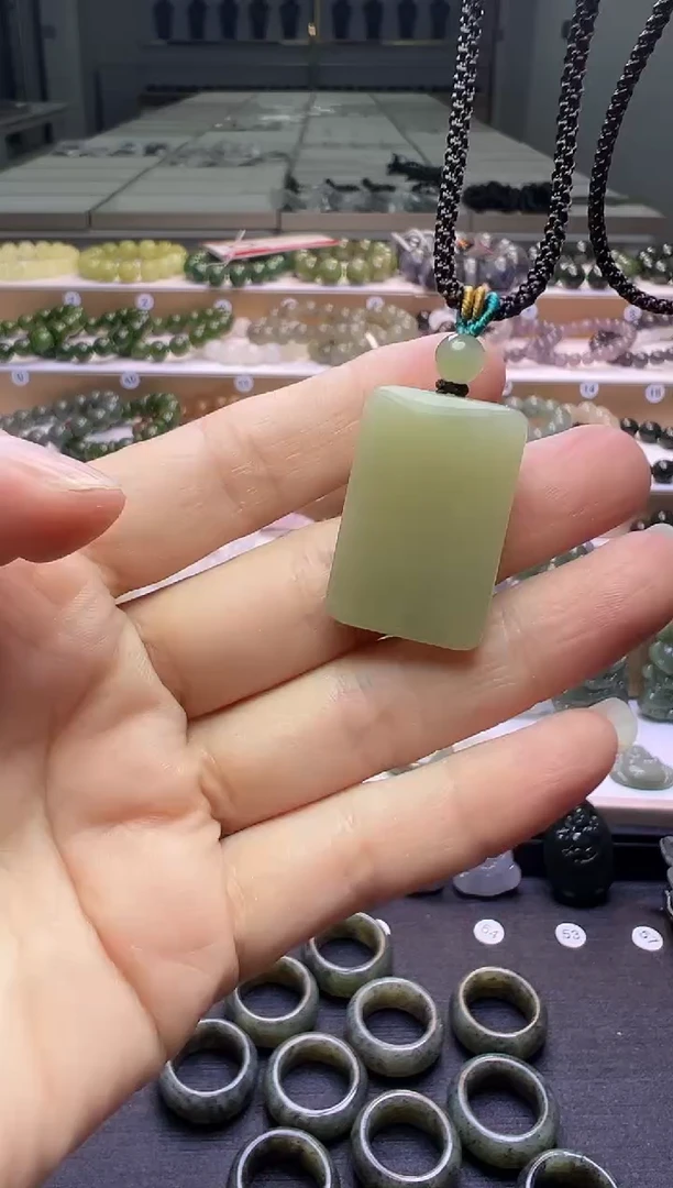 颈饰未镶嵌和田玉211号链接卡30*20*7mm