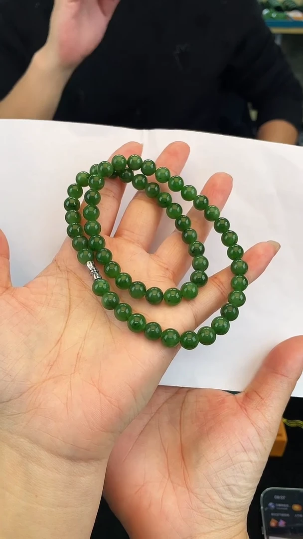 颈饰未镶嵌和田玉卡8妈妈链