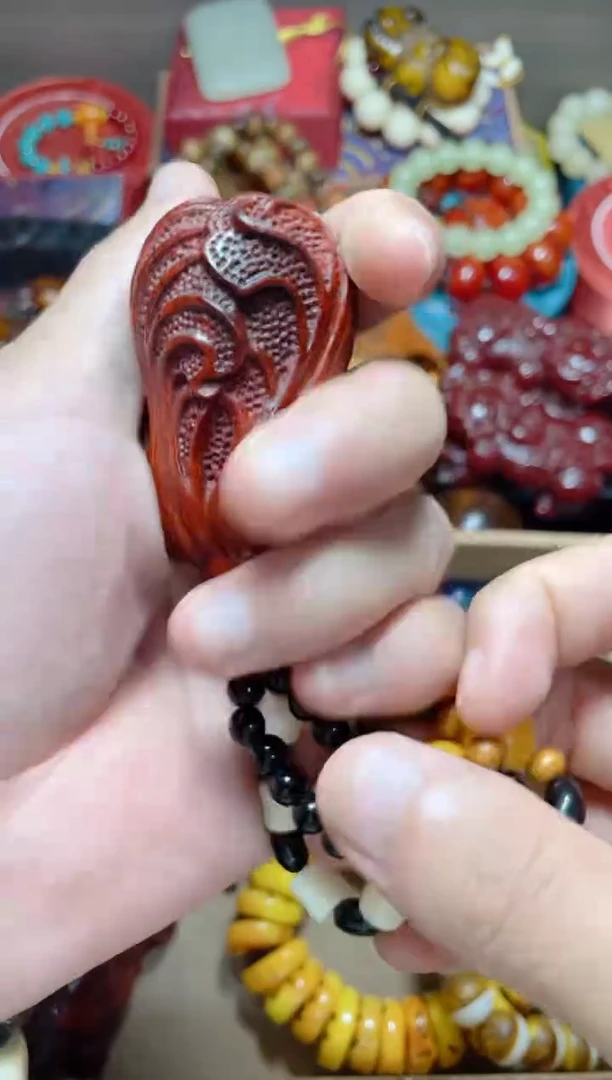 大叶紫檀（黑酸枝木类）点击链接下单即可