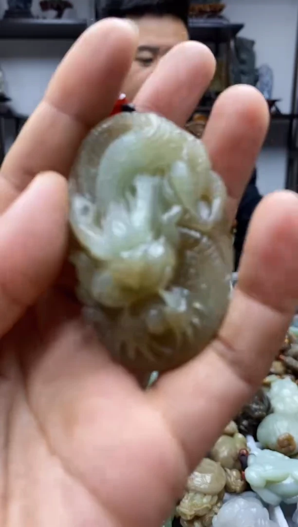 未镶嵌和田玉把件1