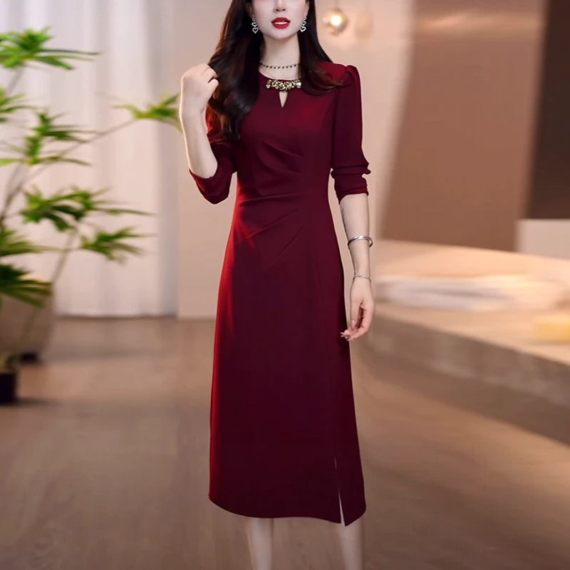 棉感软精纺气质轻奢女装2025婚宴秋季新款时尚修身显瘦连衣裙子