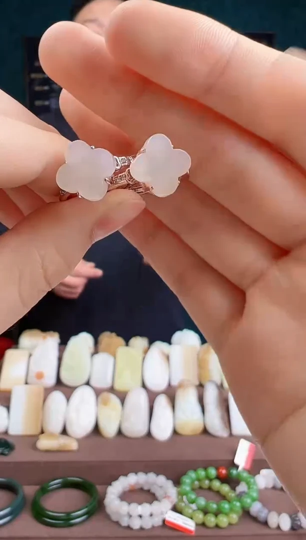 【闪购商品】和田玉颈饰未镶嵌ZZ 拍一发一 多样性发货