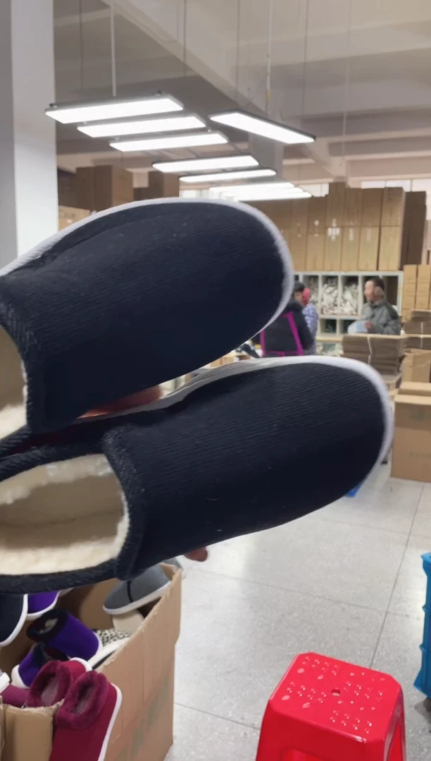 手纳底黑色棉鞋40码