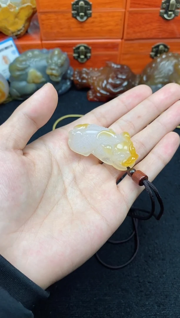 未镶嵌玛瑙/玉髓珠宝奇石用****50