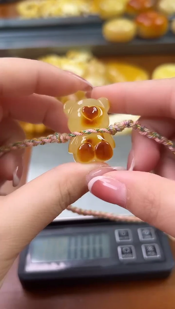 未镶嵌蜜蜡裸石琥珀蜜蜡吊坠