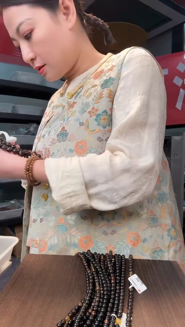 琥珀颈饰未镶嵌星际蓝6mm108 多样性发其一