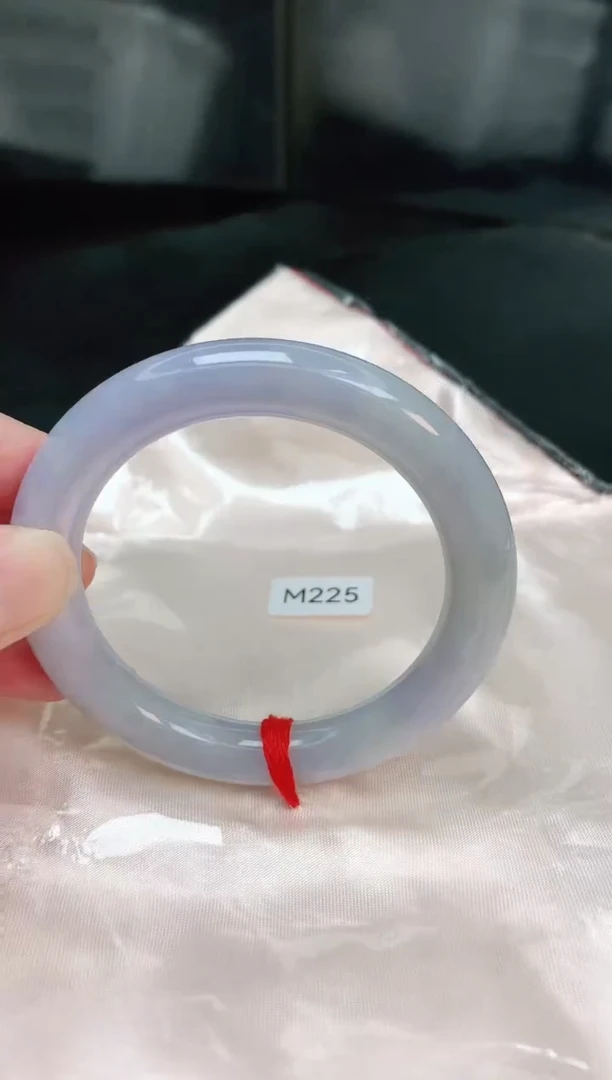 【闪购商品】翡翠手镯未镶嵌缅甸天然A货翡翠手镯