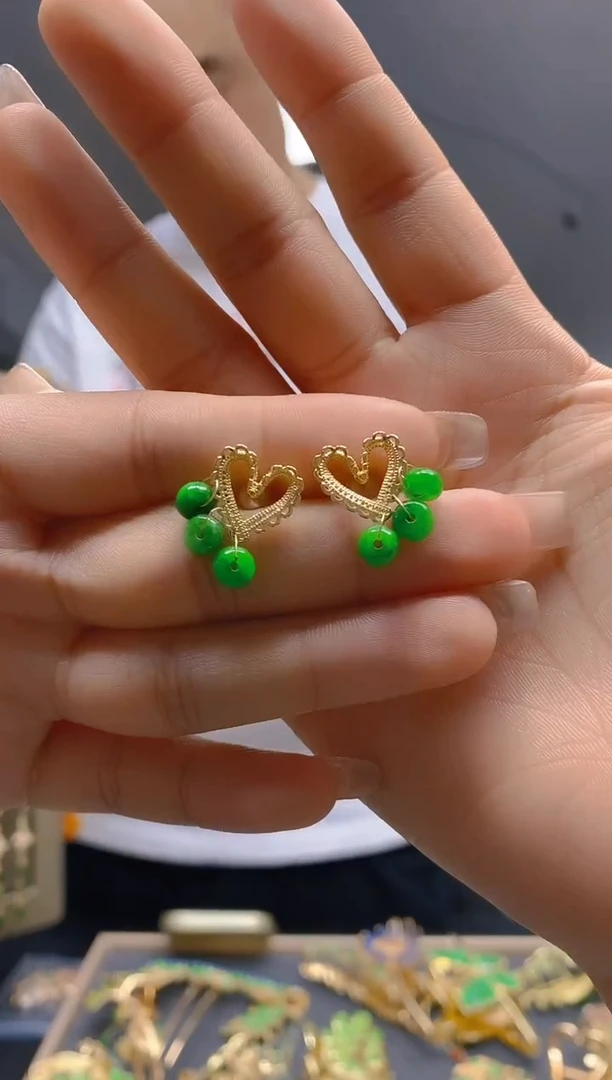 【闪购商品】翡翠耳饰合金330翡翠耳钉