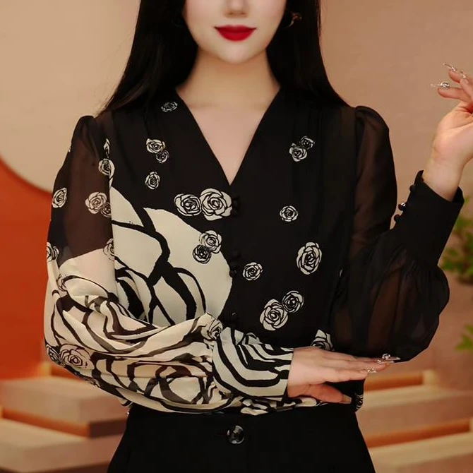 A241019-新款琉璃双皱丝洋气时尚显瘦休闲气质印花女士长袖上衣
