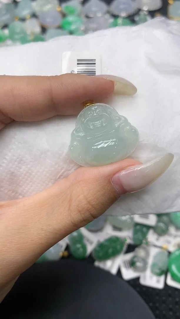 颈饰18K金镶嵌翡翠11111111111