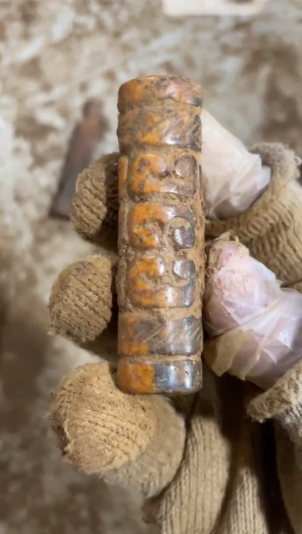 未镶嵌和田玉挂件和田玉未镶嵌挂件