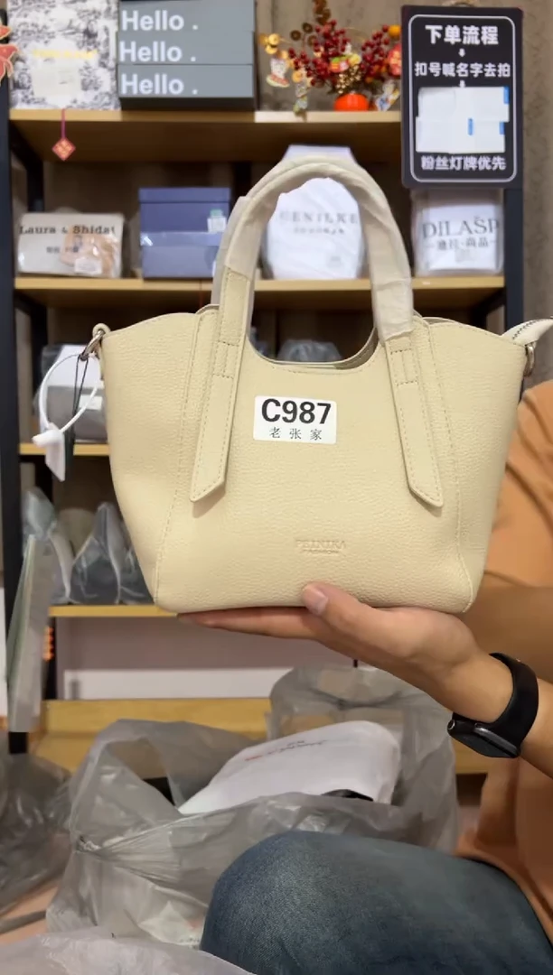 小牛剖层皮革老张家女包987