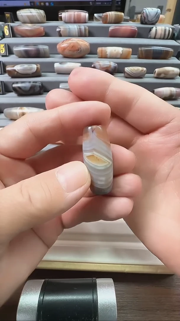 未镶嵌颈饰玛瑙/玉髓玛瑙37*16