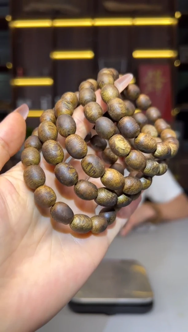 沉香碎屑沉香712号乌身留疤勾丝粉末多样性发一108