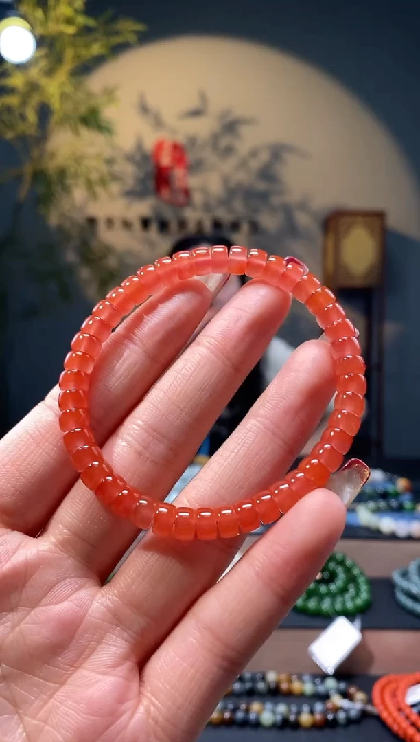 【闪购商品】玛瑙/玉髓1未镶嵌6mm药片手串