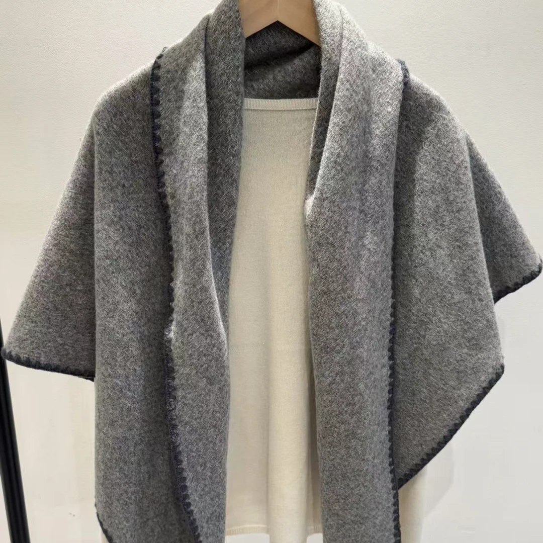 （灰色三角巾）90*125左右三角巾