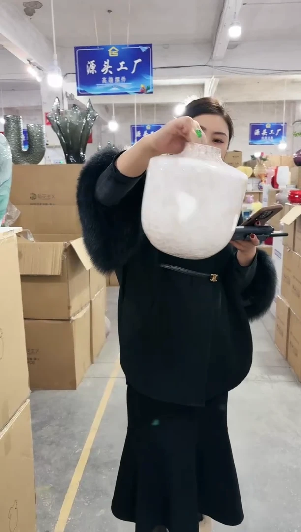 【闪购商品】无铅玻璃私花贸易祁祁-微瑕--C8P84