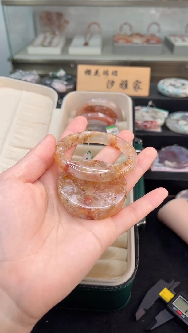 未镶嵌手镯石英质玉54圈口（赠品镯心）6886678