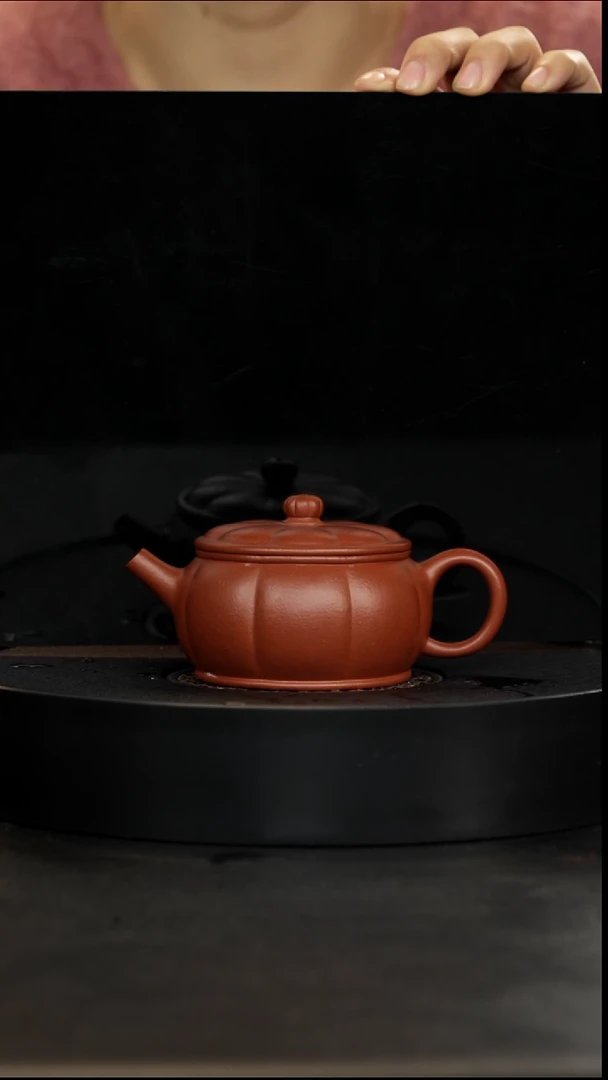 茶壶紫砂黄龙山生砂朱泥菊蕾175cc