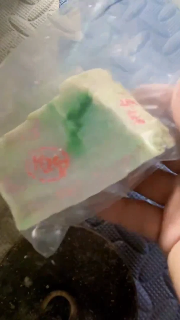未镶嵌挂件翡翠鱼*天然翡翠189