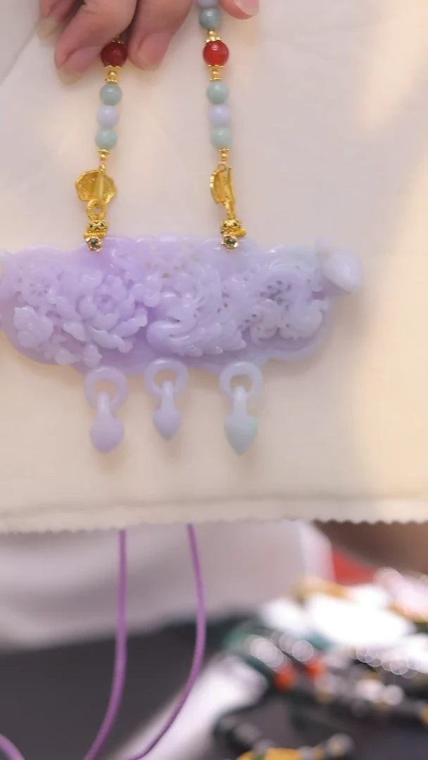 【闪购商品】翡翠耳饰未镶嵌24小时内发货质保A货