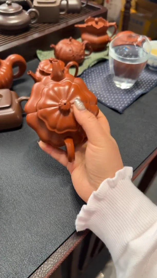 【闪购商品】紫砂茶壶葵仿古 朱泥