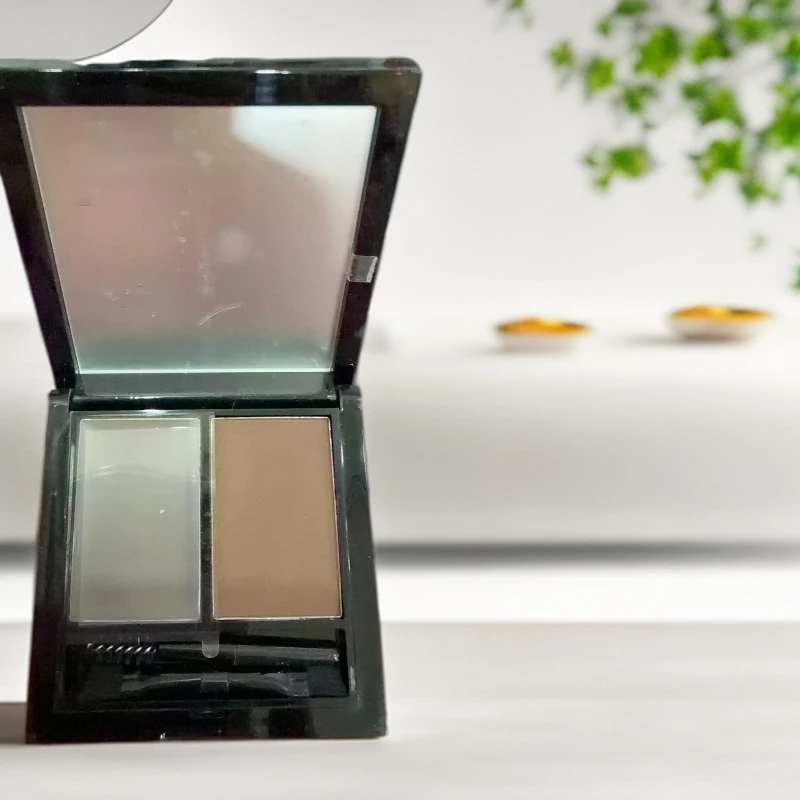 B148  眉粉 2.5g 遐思