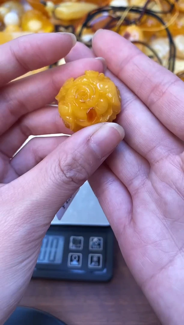 裸石琥珀未镶嵌天然琥珀蜜蜡