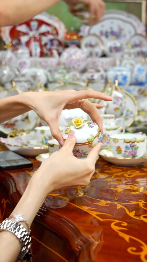 摆件米多家中古瓷器如图所示160