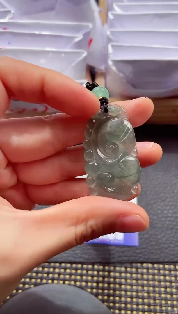 未镶嵌挂件翡翠20251218