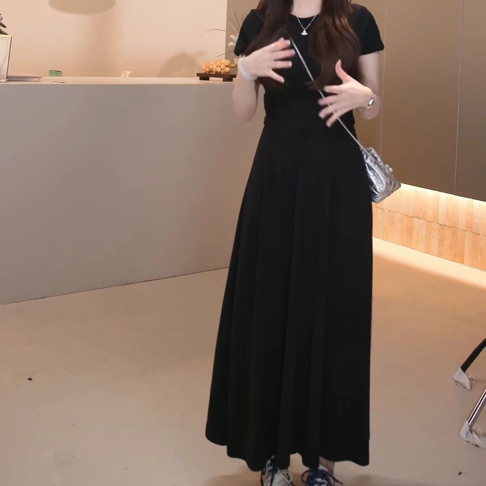 【周末松弛感】巨巨巨显瘦 韩版慵懒风纯色上衣+半裙套装夏季气质