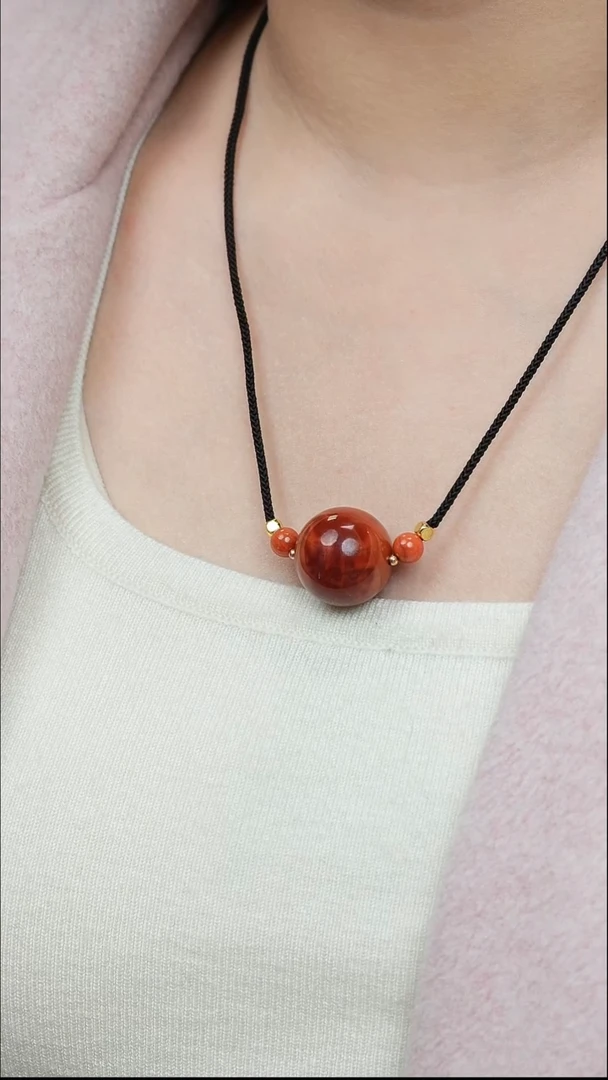 未镶嵌吊坠南红玛瑙D